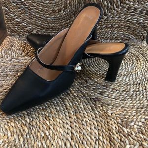 Women Black Mules